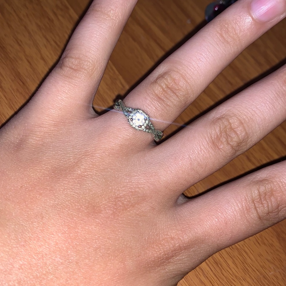 A FAKE ring